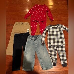 Bundle of boys clothes- pajamas and pants. size 3 very good condition